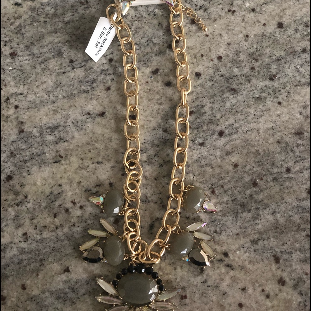 Necklace with stones